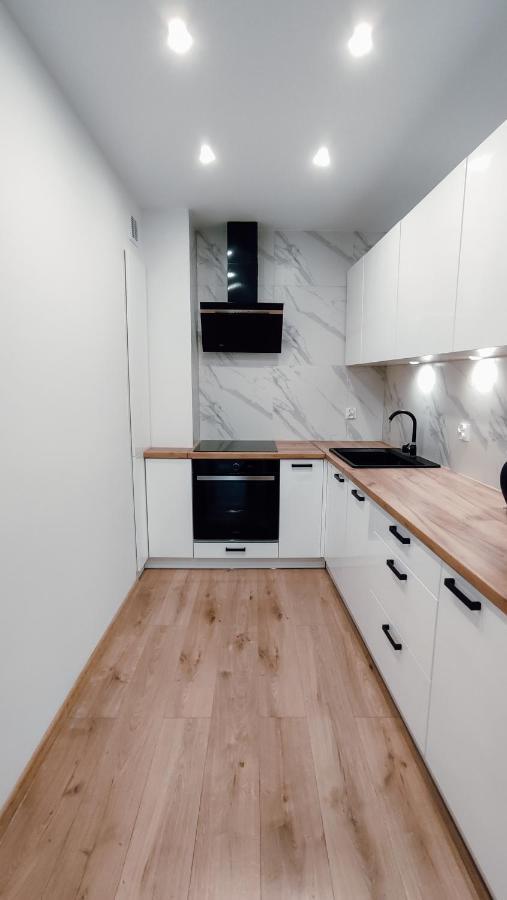 Zlote Apartamenty 36 Legnica Ngoại thất bức ảnh